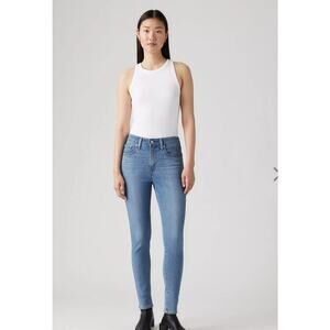 Levi’s 721 High Rise Skinny 32